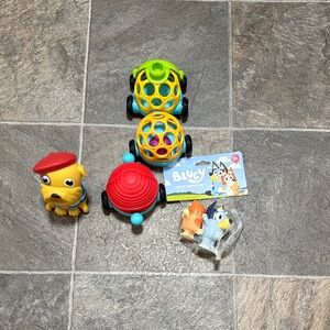 Lucy Colorful Rolling Toy Set with Plush